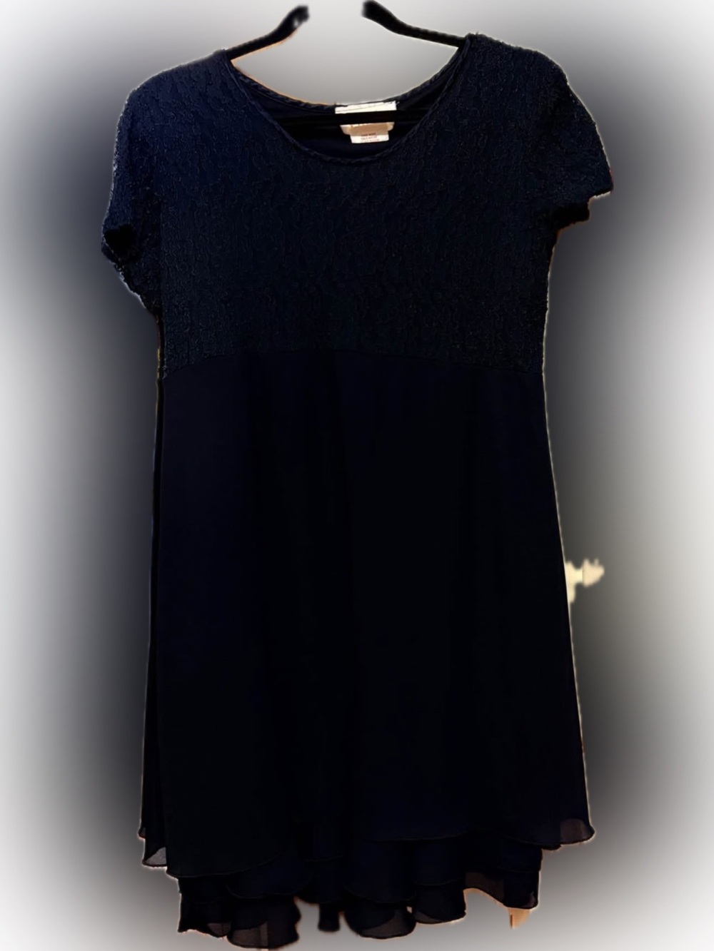 Women's Dark Navy Short-Sleeve Midi Dress with Textured Bodice